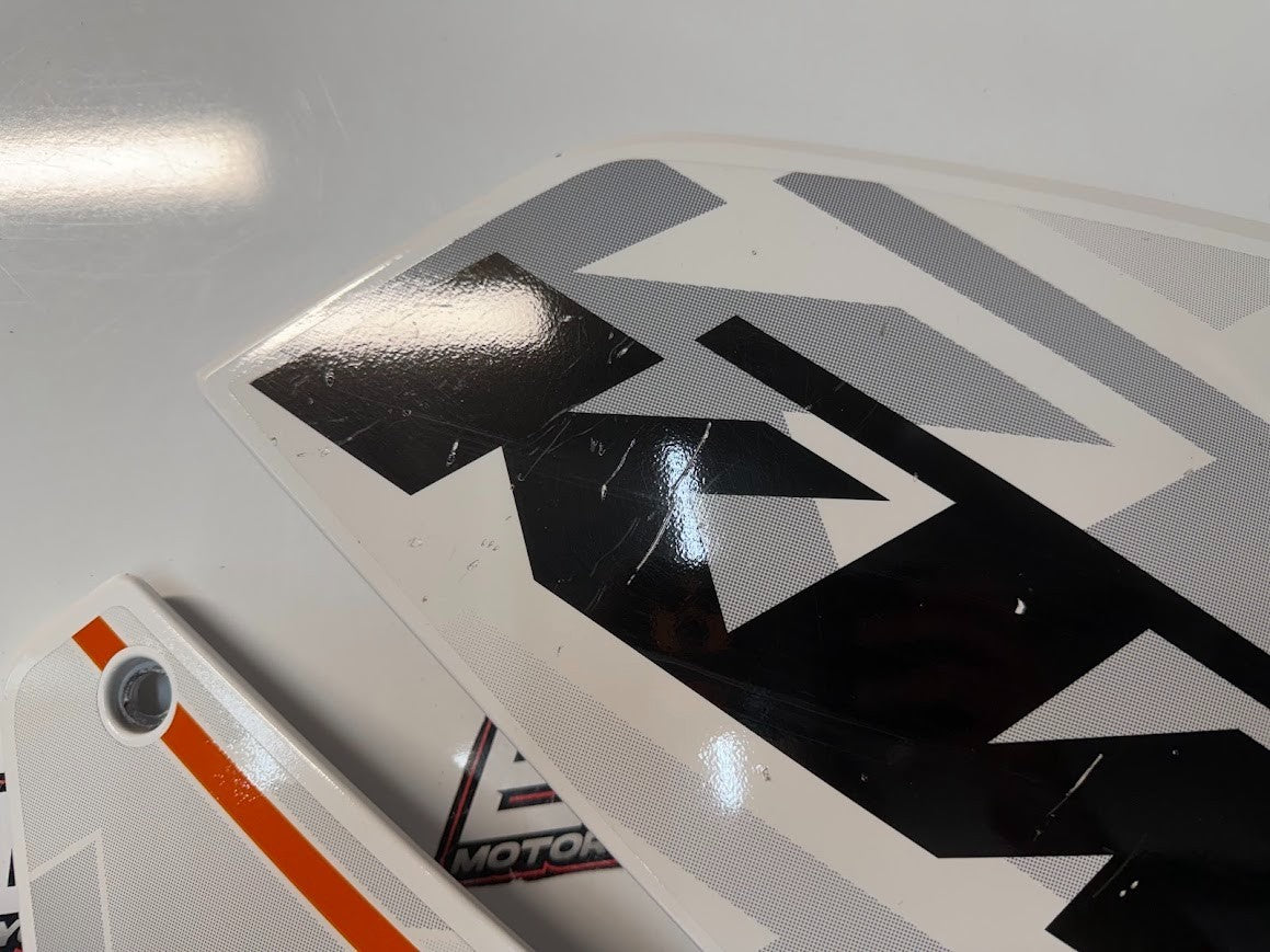 RH Side Main Fairing KTM RC 390 2014-2016 OEM 9050805104428