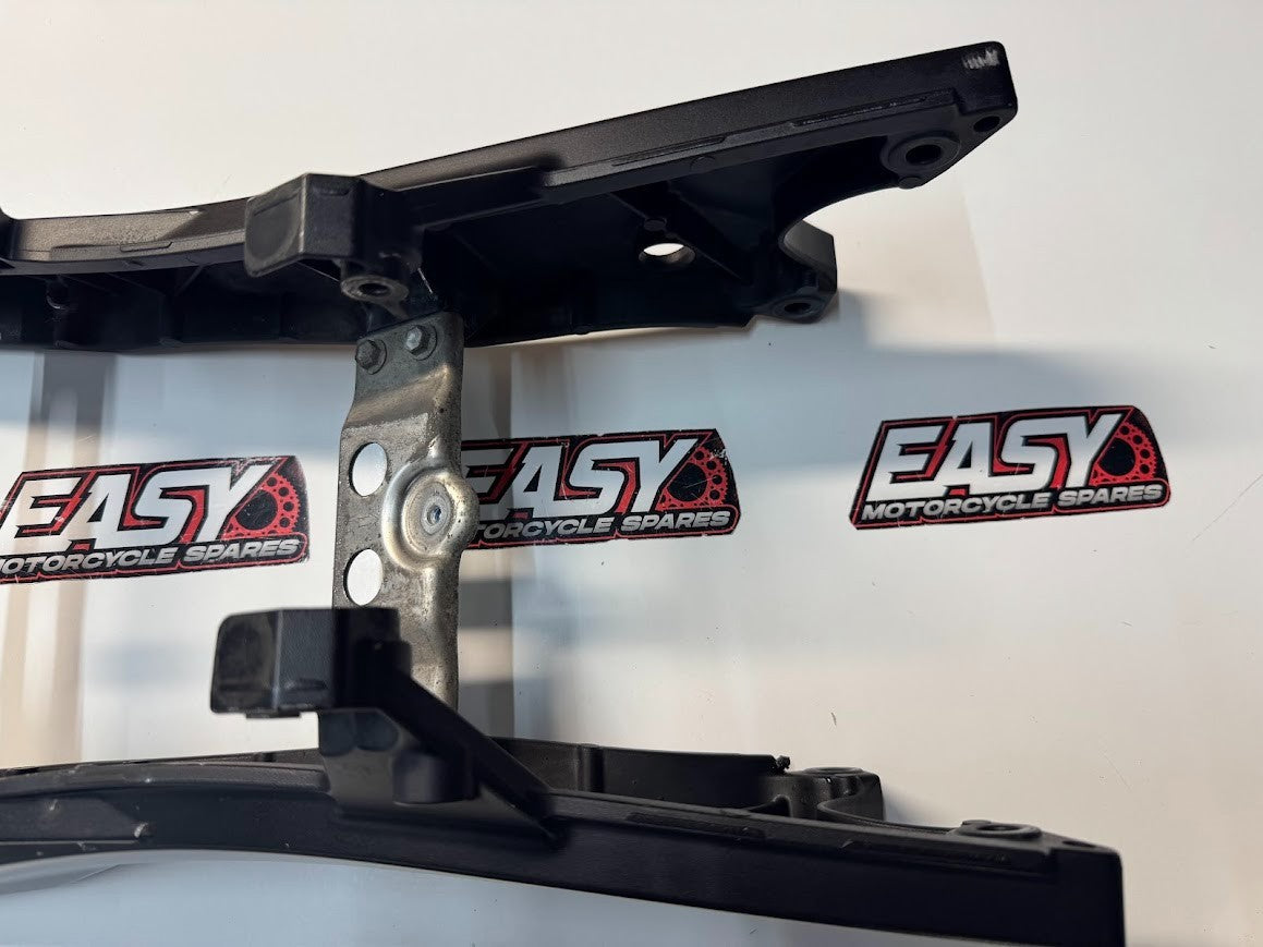 Subframe Suzuki GSXR 1000 07-08 2008 41221-21H00-YAP