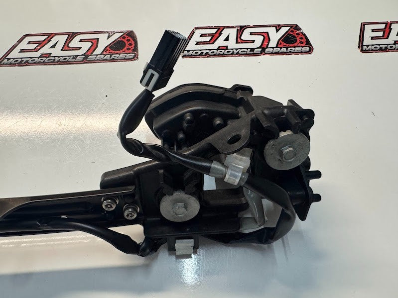 Yamaha YZF R1 2020-2025 Headlight Assembly OEM Genuine B3L-84300-00