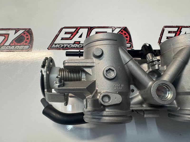 Throttle Bodies Complete Injectors TPS Yamaha YZF R7 2022-2024 OEM 1WS-13750-31