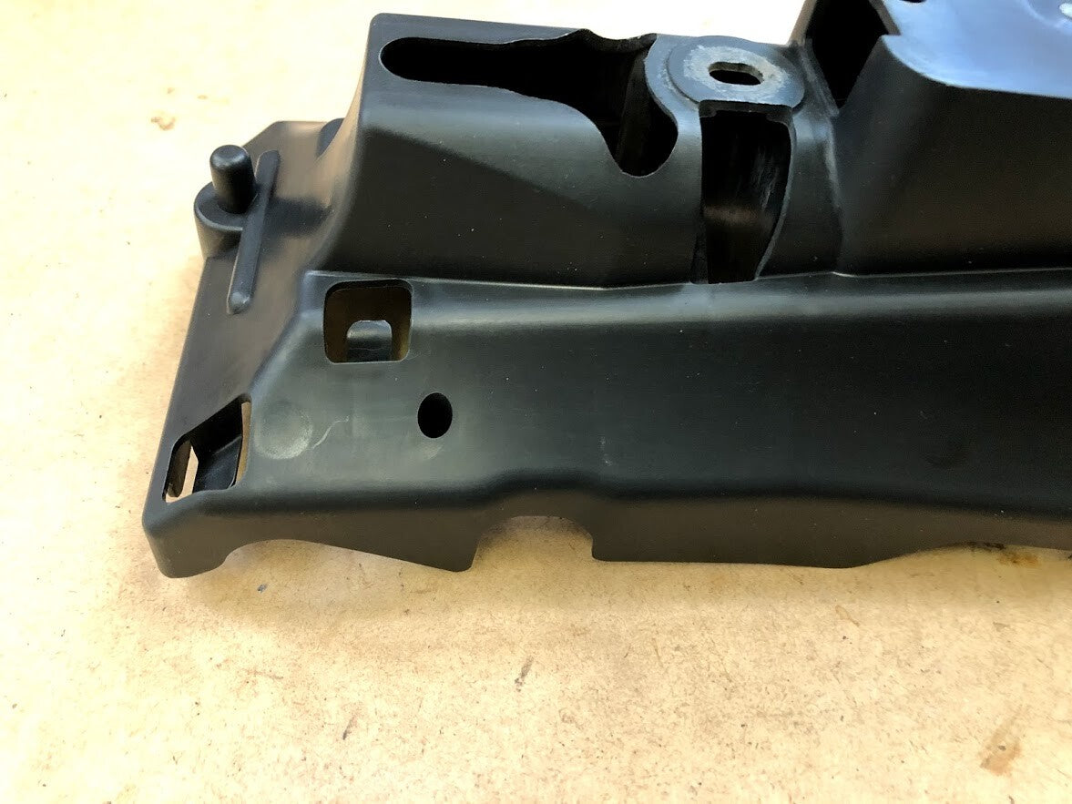 Rear Fender Part Yamaha R1 2009