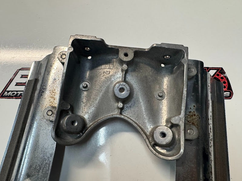 Suzuki VL 1500 Intruder 1998-2004 Headlight Bracket Housing OEM 51850-10F01