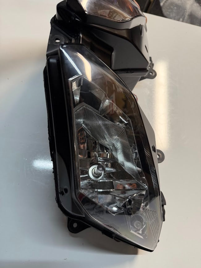 Headlight Assembly Kawasaki Ninja 300 2013-2017 OEM 23007-0174 *VGC*