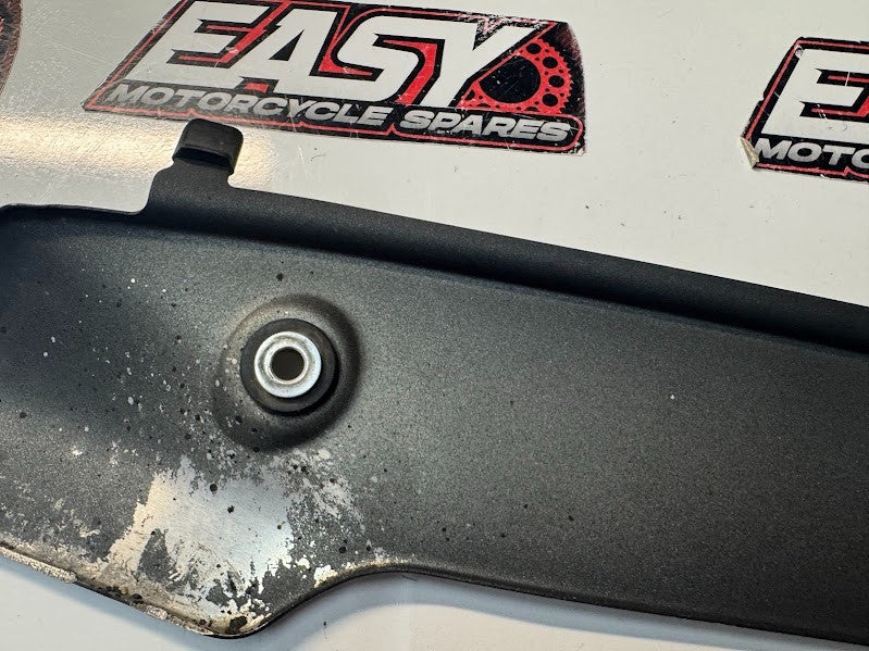 Yamaha YZF R1 2018-2019 Exhaust Shield Cover Protector 2 OEM 2CR-2834W-10