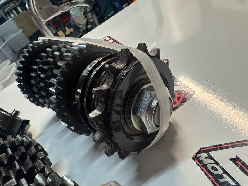 Yamaha YZF R7 2022-2025 Gearbox Transmission OEM Genuine 1WS-17401-00
