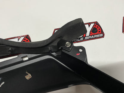 Centre Cowling Fin Kawasaki Ninja 650L 2013 55028-0372