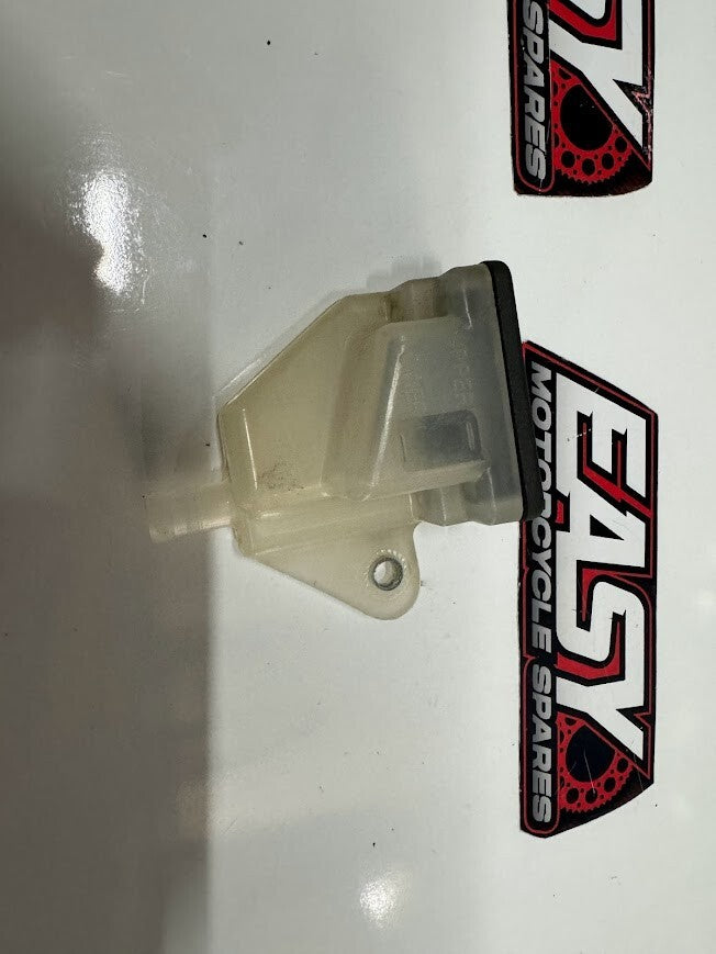 Rear Brake Reservoir Suzuki GS 500 2006