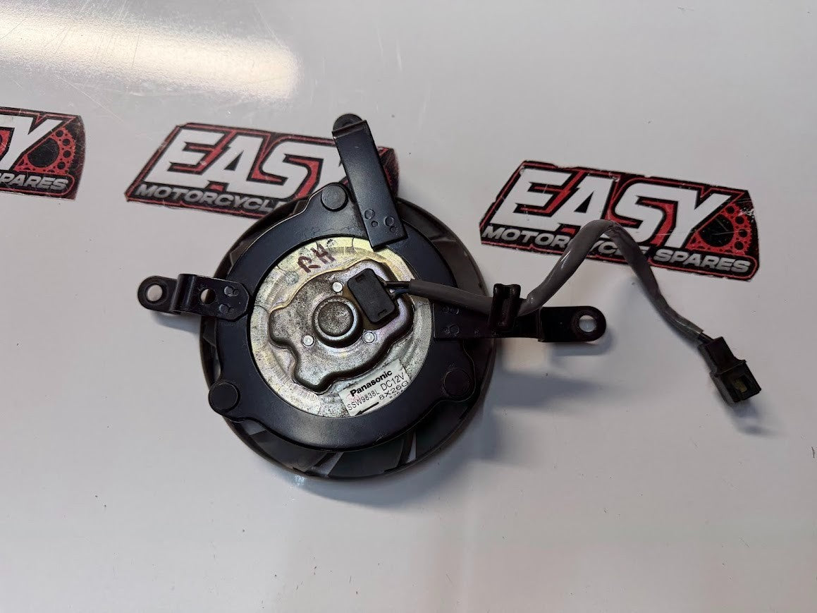 RH Radiator Thermo Fan Yamaha YZF R1 2009-2011 OEM 14B-12405-10