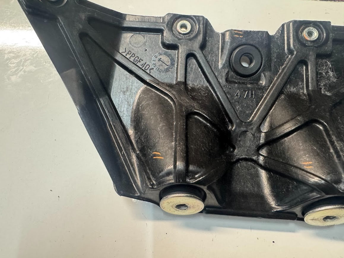 Suzuki GSXR 1000 2009-2016 Fuel Tank Front Bracket OEM Genuine 44521-47H00