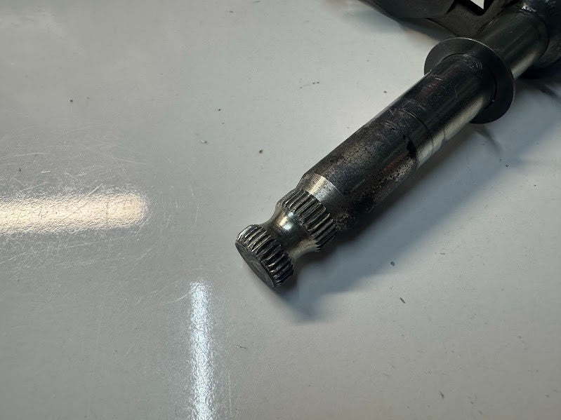 Kawasaki Vulcan VN900 Classic 2006-2022 Gear Change Shaft OEM 13161-0046