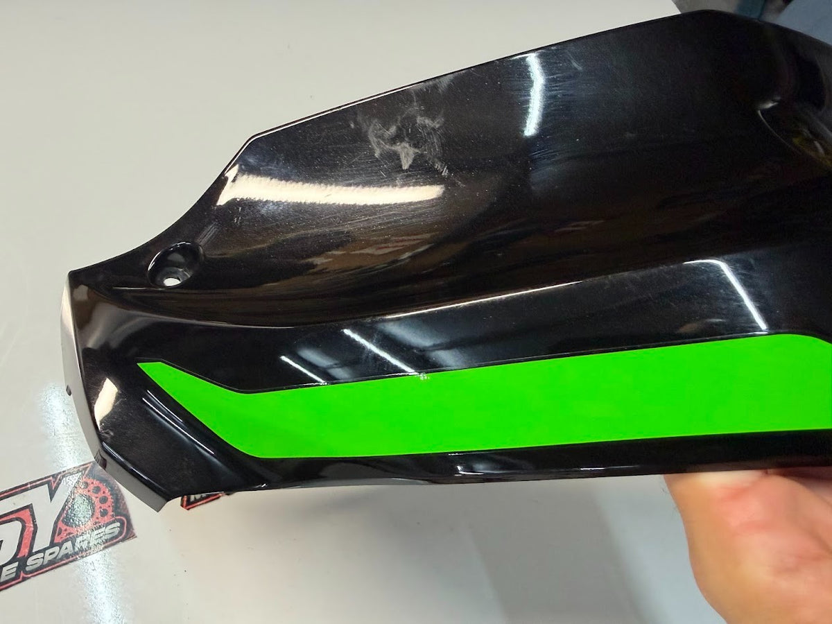 RH Tank Cover Fairing Kawasaki Ninja ZX-10R 2024 OEM 14093-0681