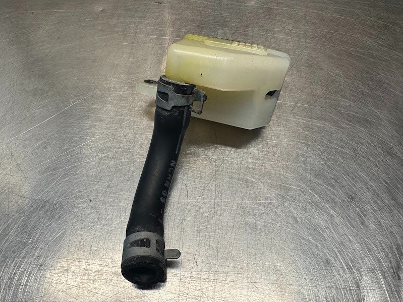 Suzuki GSXR 1000 2005-2006 Rear Brake Master Reservoir OEM Genuine 69740-41G00