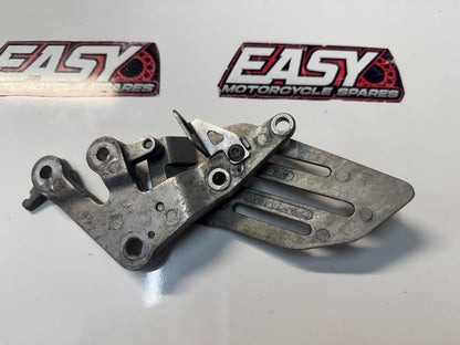 Yamaha YZF R15 2011-2018 OEM Genuine RH Foot Peg Bracket 20P-F7443-00