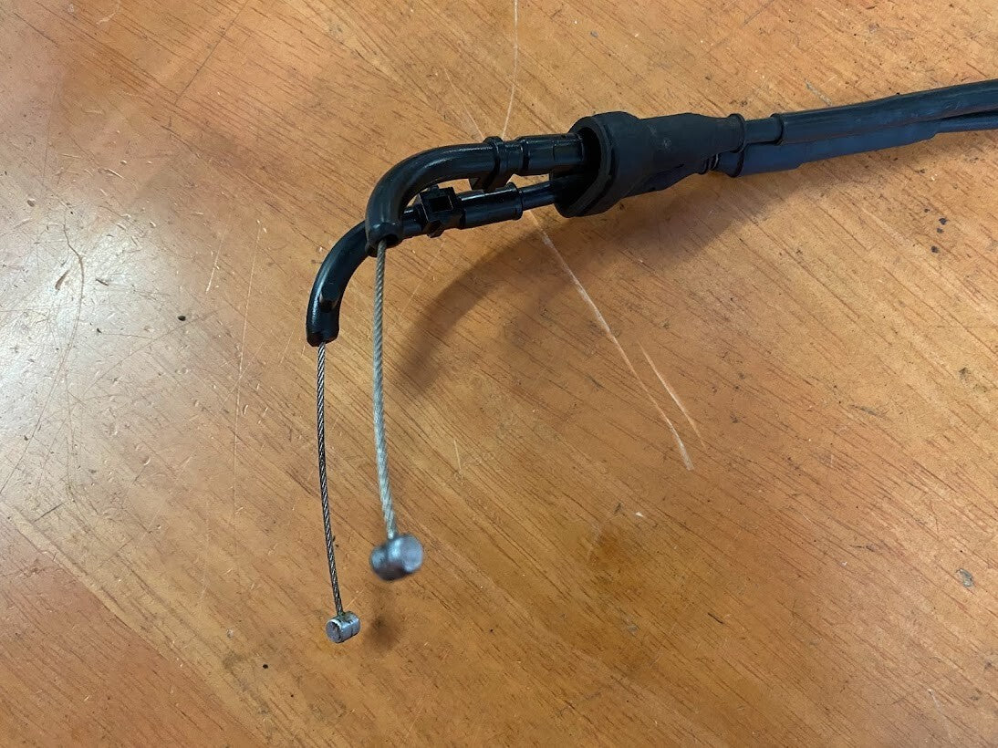 Throttle Cables Yamaha FZS 600 1998