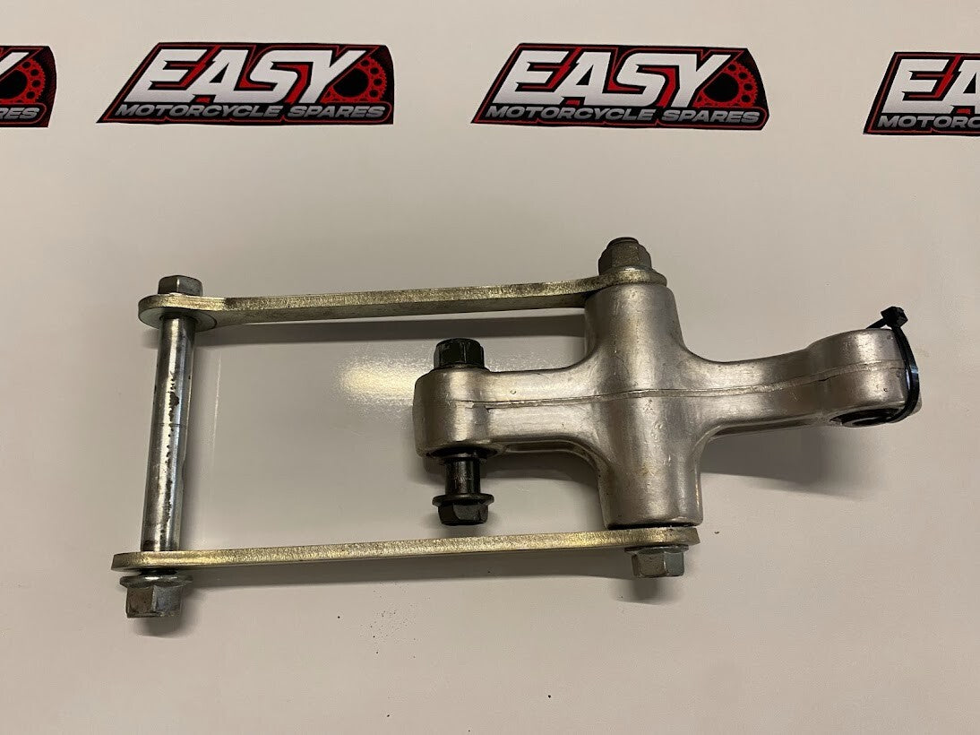 Shock Linkage Suzuki GSX 750F 2004 62600-08810