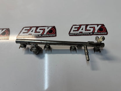 Fuel Pipe Rail Assy 1 Yamaha FZ1 S 2006-2014 OEM 2D1-13160-00