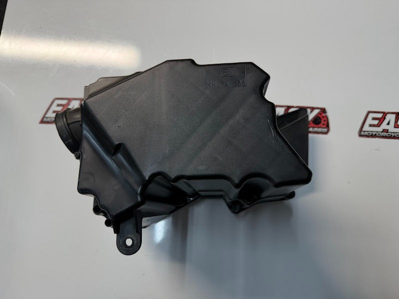 Airbox Cleaner Case Kawasaki Ninja 300 2013-2017 OEM 11038-0711