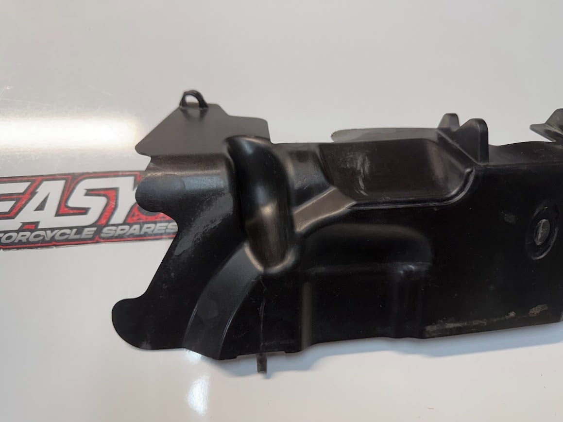 Radiator Heat Shield Suzuki GSXR 1000 2009-2016 OEM 17771-47H00