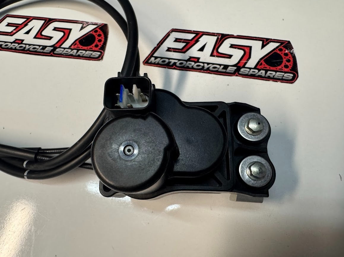 Yamaha YZF R1 2015-2022 Exhaust Servo Motor OEM Genuine 2CR-85820-00