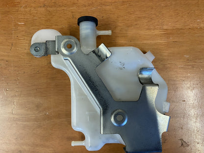 Overflow Bottle Suzuki SV650 03-09 2007 17910-17G10