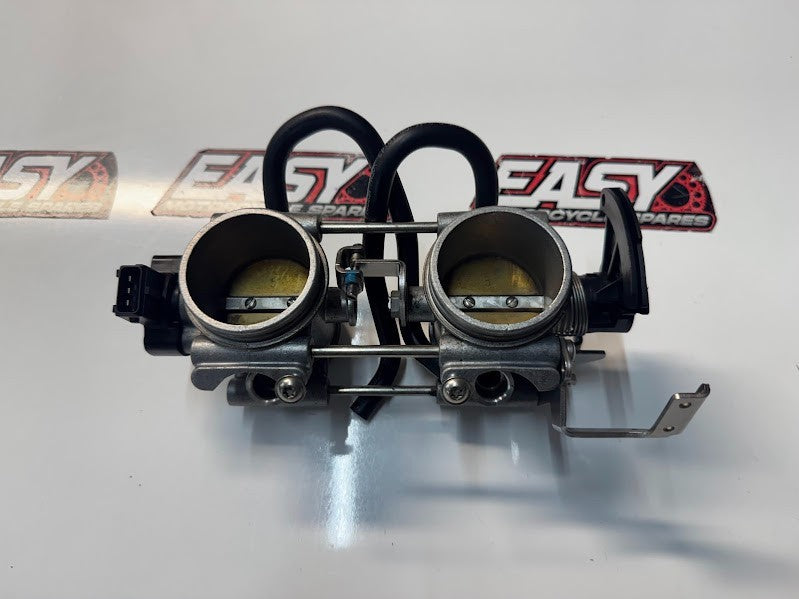 BMW F800 ST 2009 Throttle Bodies TPS OEM Genuine 13547678271