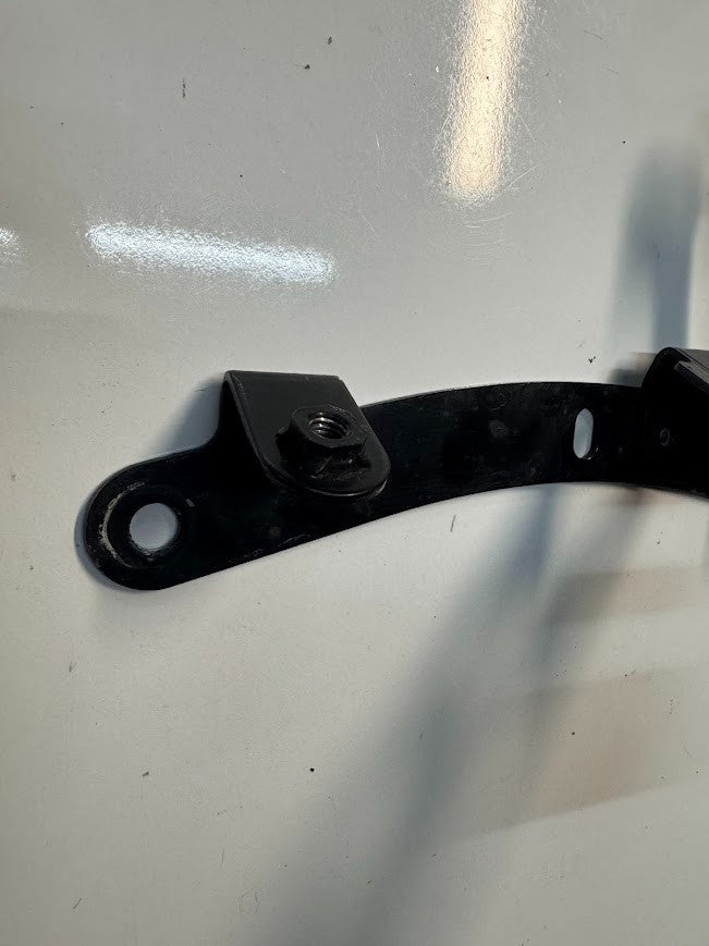 Radiator Cooler Support Bracket Suzuki GSXR 1000 07-08 2008 17790-21H00