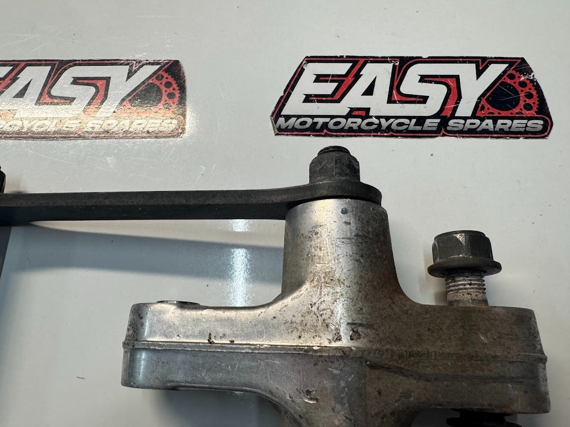 Suzuki VL 1500 Intruder 1998-2004 Shock Linkages OEM Genuine 62600-26841