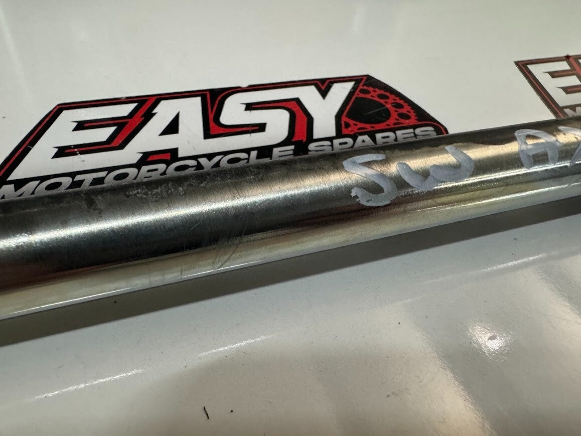 Swing Arm Shaft Bolt Kawasaki ER-6F 06-16 2007 33032-1142