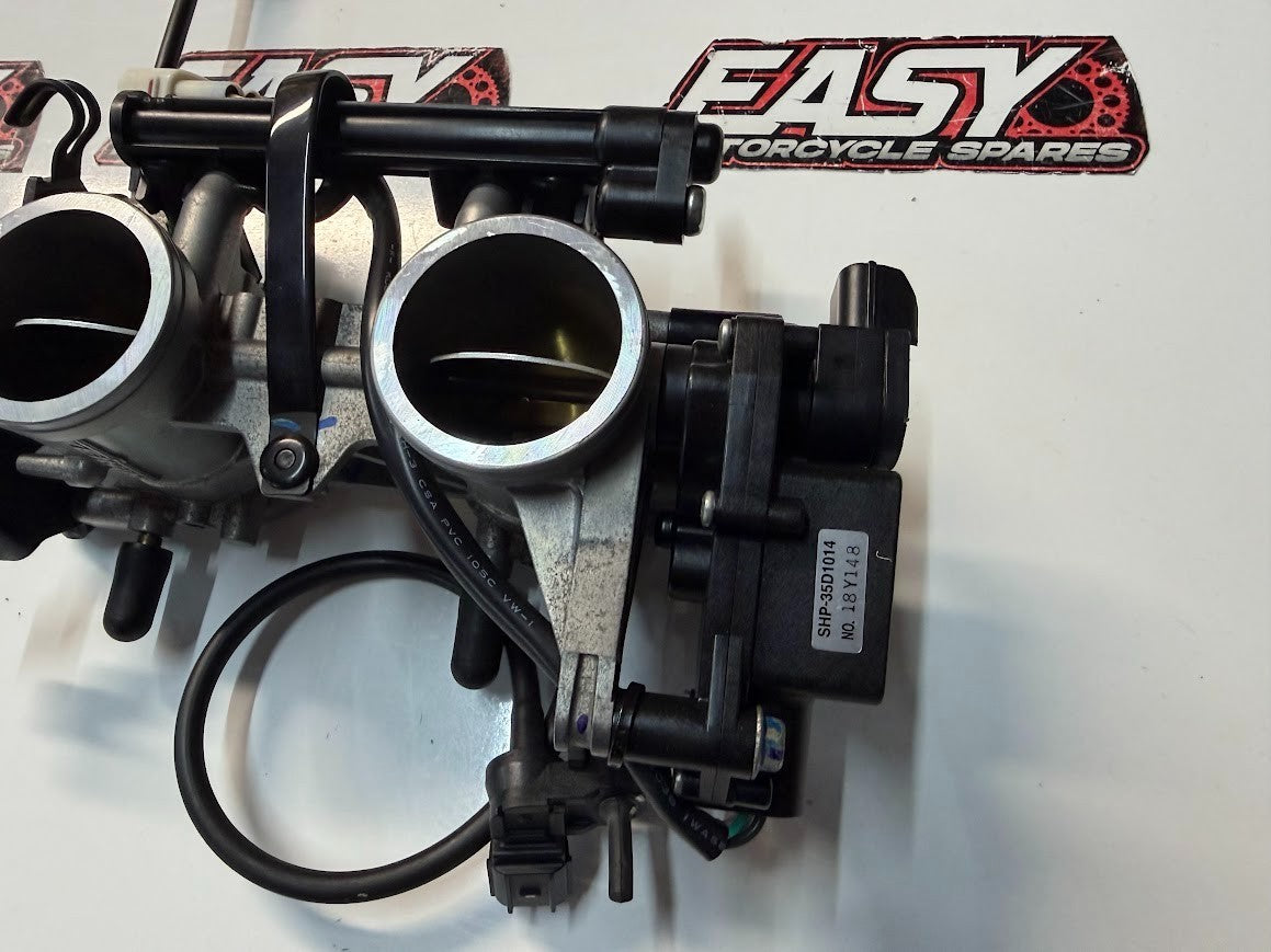 Throttle Bodies TPS Injectors Kawasaki Ninja 650L 2012-2016 OEM 16163-0713