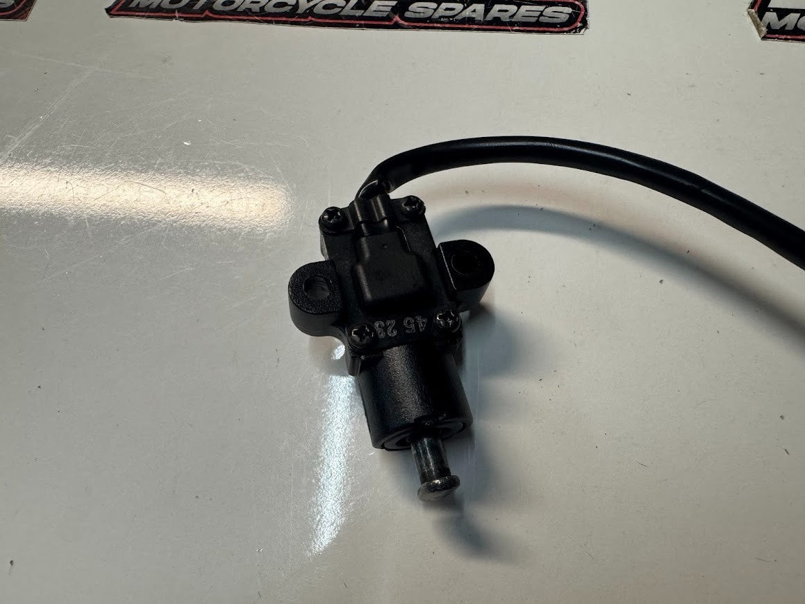 Yamaha YZF R7 2022-2025 Side Stand Switch OEM Genuine 1WS-82566-01