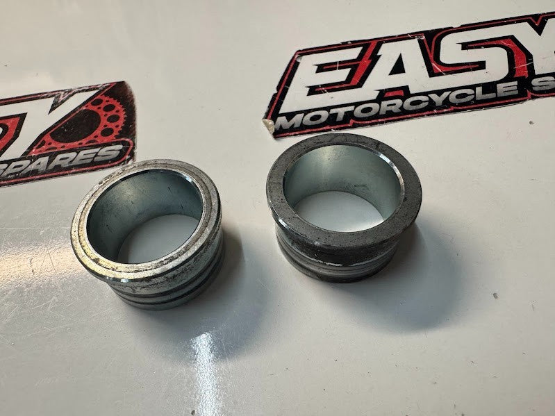 Yamaha YZF R1 2015-2015 Front Wheel Axle Spacers OEM Genuine 90387-25032