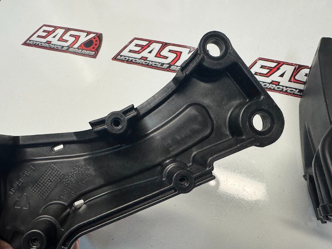 Aprilia RS4 125 4T 2011-2016 Front Fairing Stay Speedo Mount OEM Genuine 898687