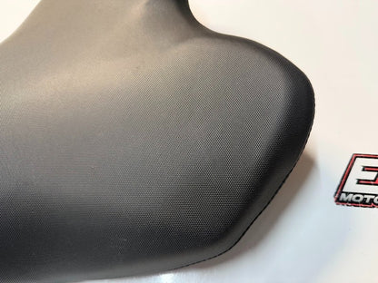 Rider Seat Suzuki GSXR 1000 2012-2016 OEM 45100-47H11-DW2