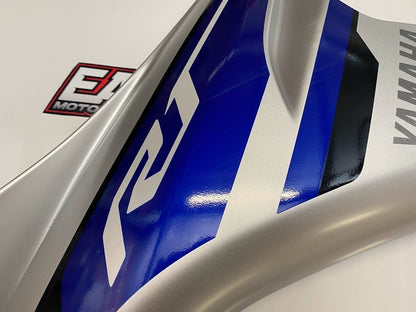 Yamaha YZF R1 2015-2019 LH Main Fairing OEM Genuine 2CR-Y283U