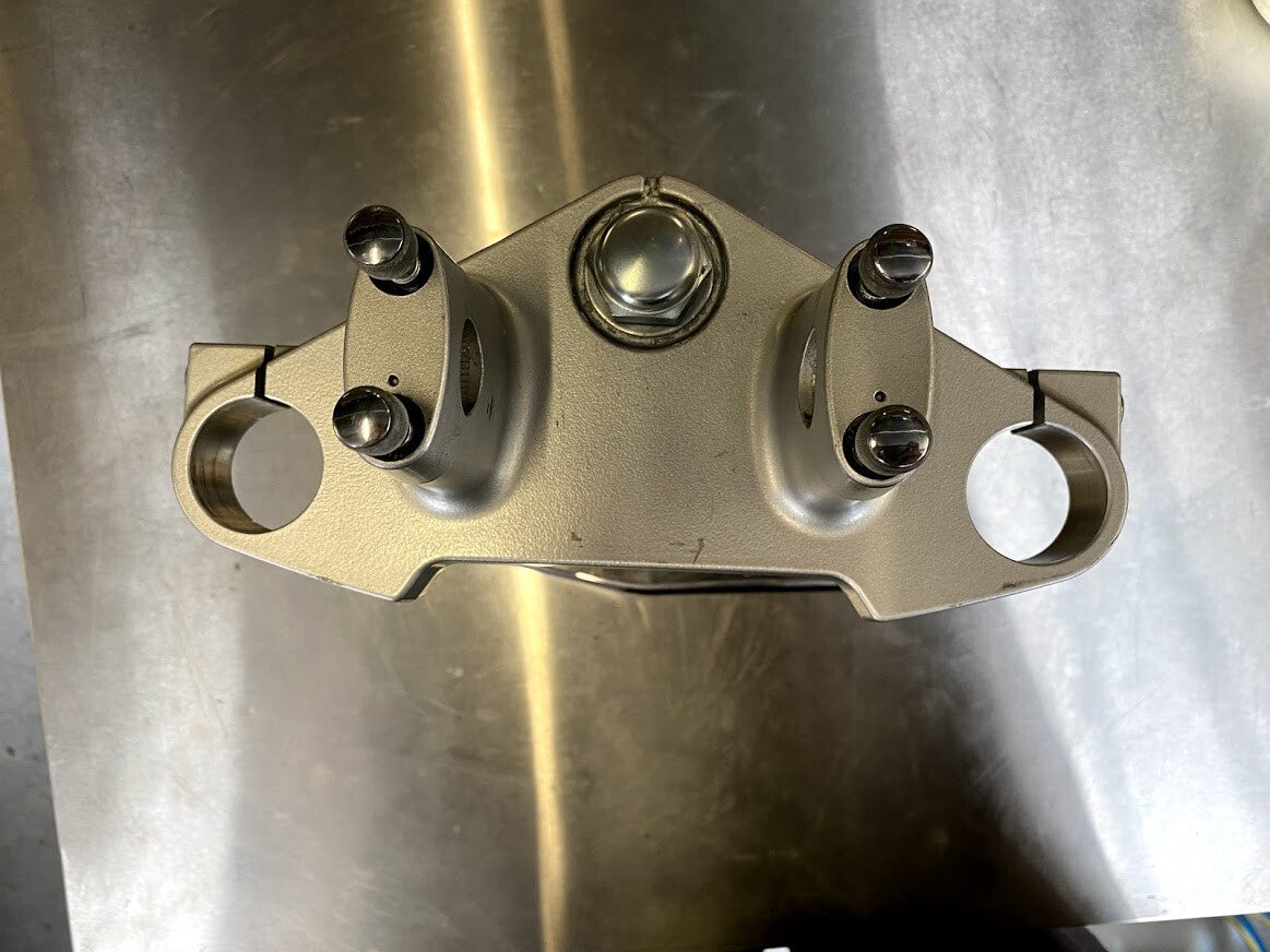 Triple Trees Suzuki VL 250 2009