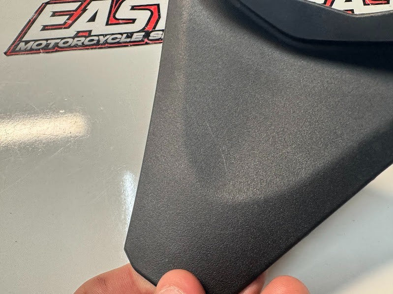 Yamaha YZF R7 2022-2025 Side Cover 5 OEM Genuine BEB-2171E-00