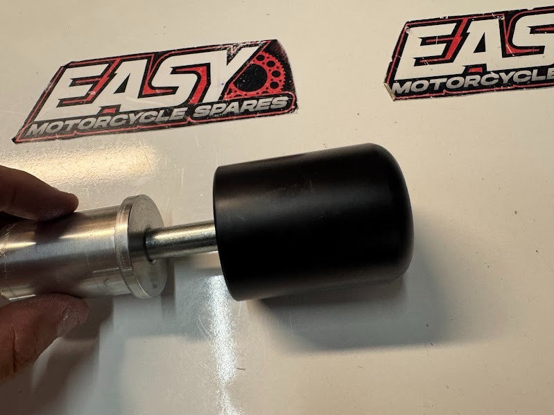Yamaha YZF R7 2022-2025 Womet-Tech Crash Pad / Frame Slider