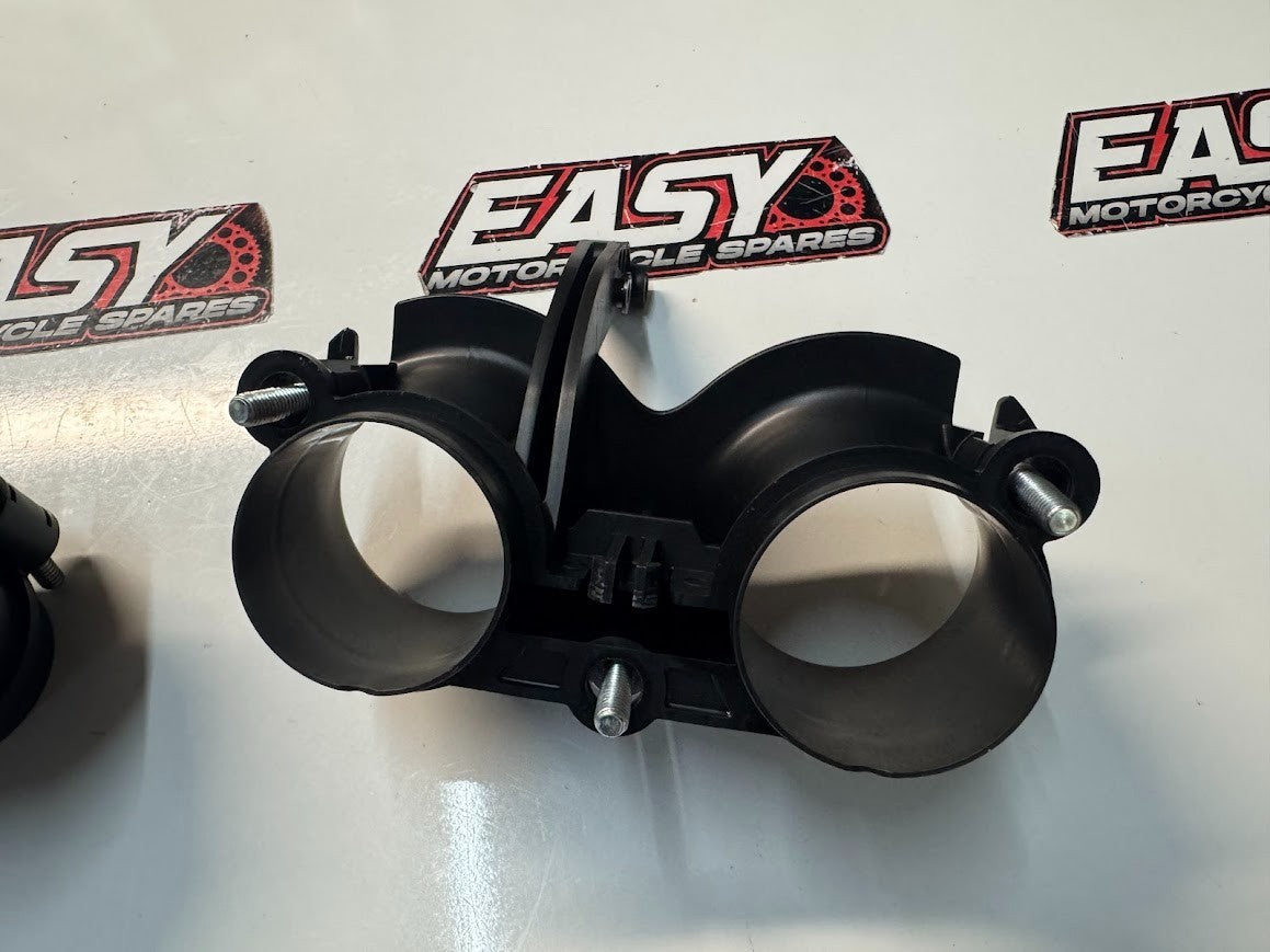 Yamaha YZF R1 2022-2025 Airbox Lower Stacks OEM Genuine