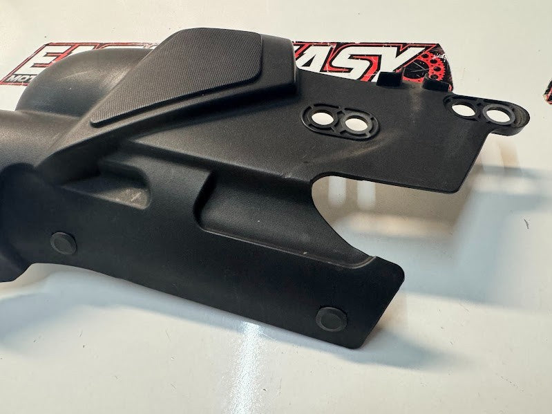 Yamaha YZF R1 2009-2014 RH Rear Heat Shield Cover OEM Genuine