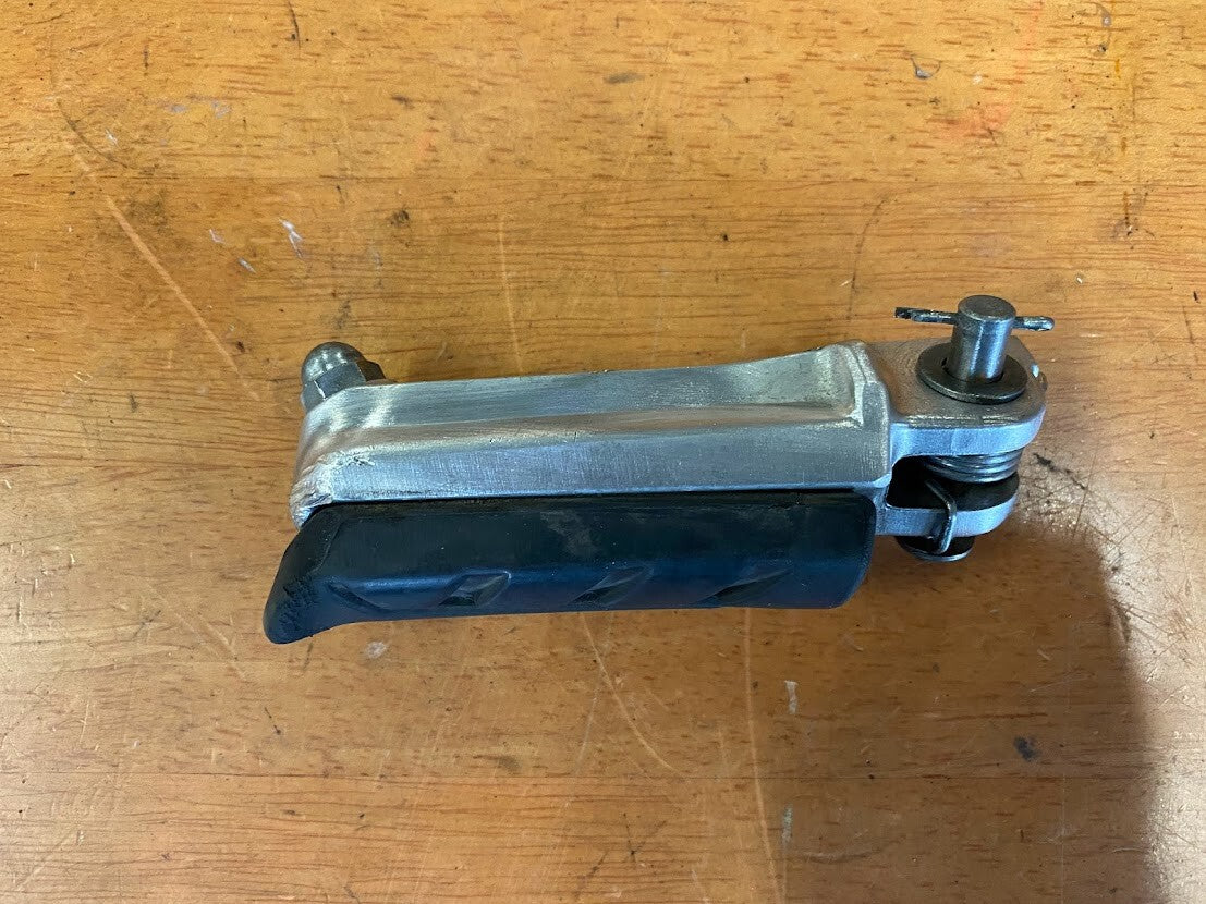 RH Riders Peg Honda CB 300F 2014