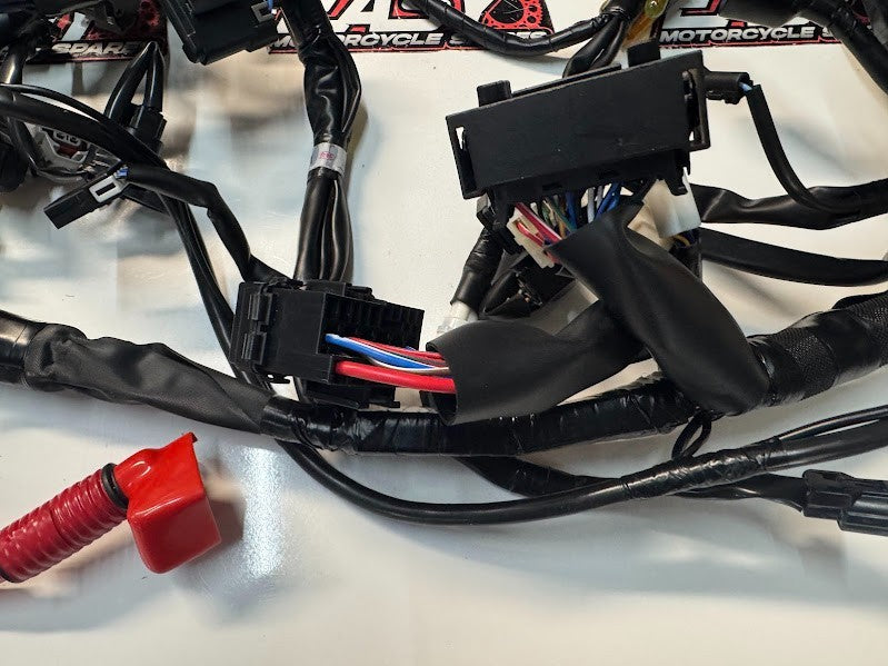 Yamaha YZF R1 2020-2025 Main Wiring Harness OEM Genuine B3L-82590-02
