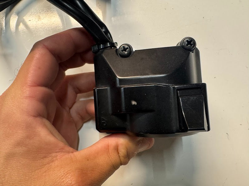 Yamaha YZF R1 2020-2025 LH Switch Block Controls OEM Genuine B3L-83969-01