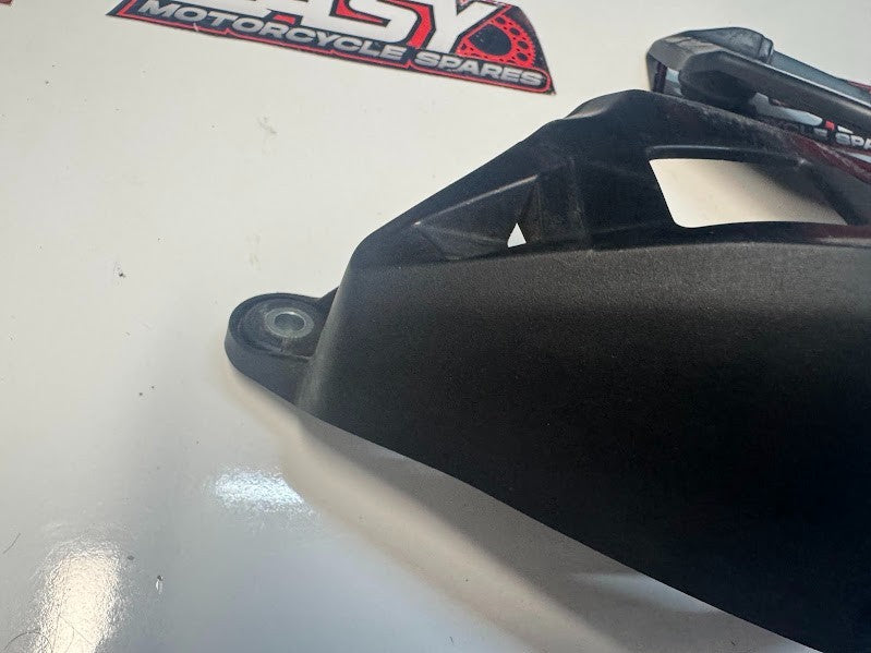 Yamaha MT-10 2016-2021 Cowling Bracket 2 OEM Genuine B67-2836E-00