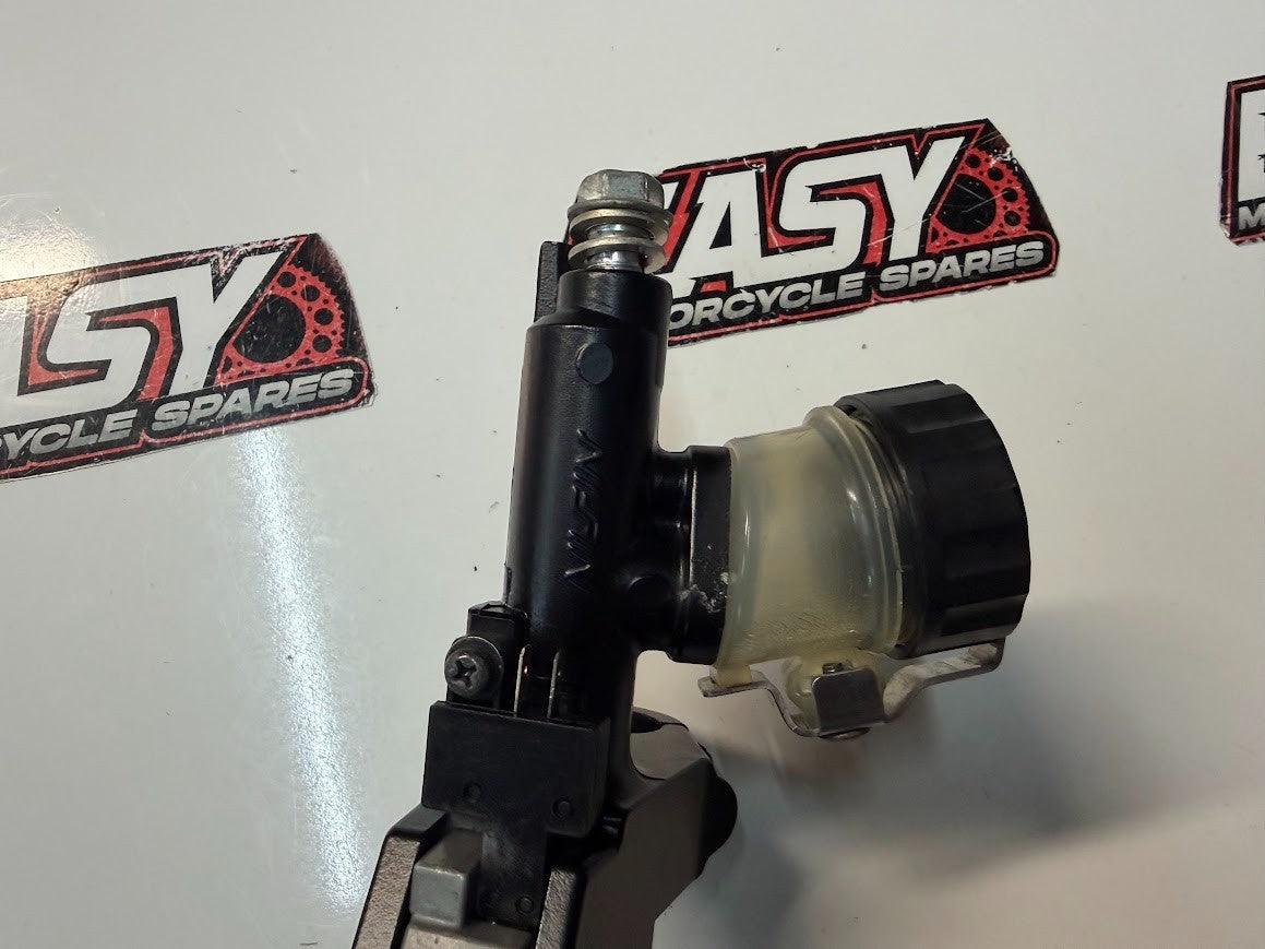 Clutch Master Cylinder Suzuki GSXR 1000 2007-2008 OEM 59800-21H00