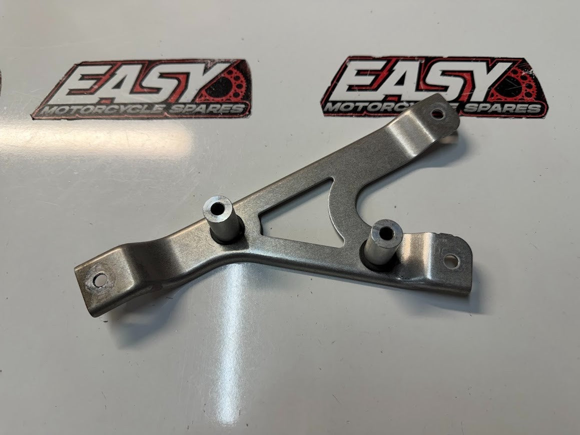 Regulator Bracket Suzuki GSXR 1000 2009-2016 OEM 32831-47H10