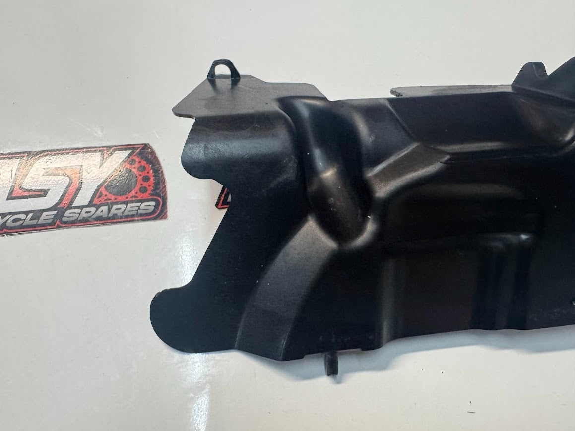 Suzuki GSXR 1000 2009-2016 Radiator Heat Shield OEM Genuine 17771-47H00
