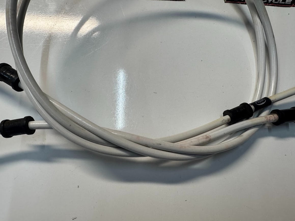 Suzuki VL 1500 Intruder 1998-2004 HEL Front Braided Brake Lines