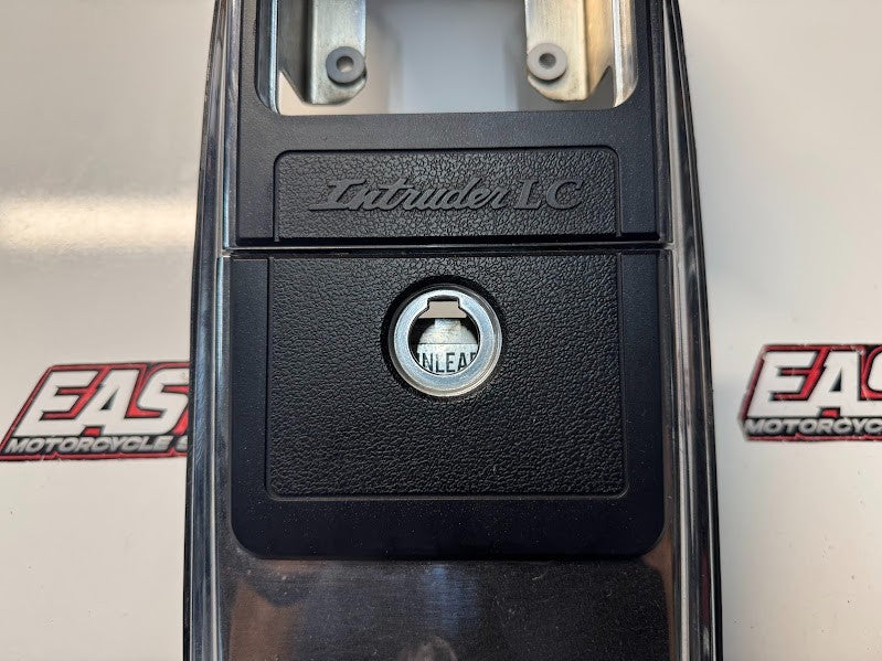 Suzuki VL 1500 Intruder 1998-2004 Meter Fuel Inlet Cover OEM Genuine 47821-10F00