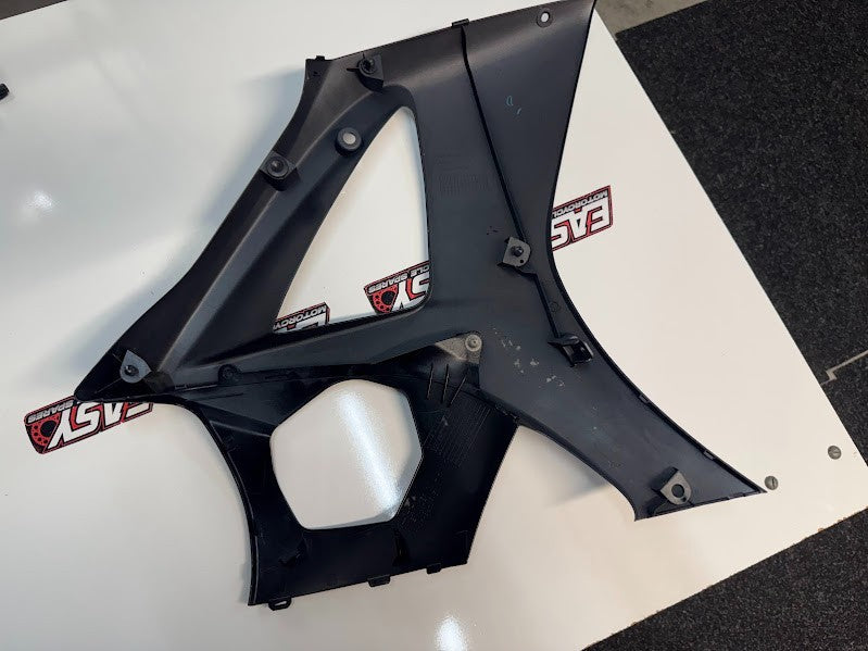 Suzuki GSXR 1000 2007-2008 LH Main Fairing OEM Genuine 94485-21H