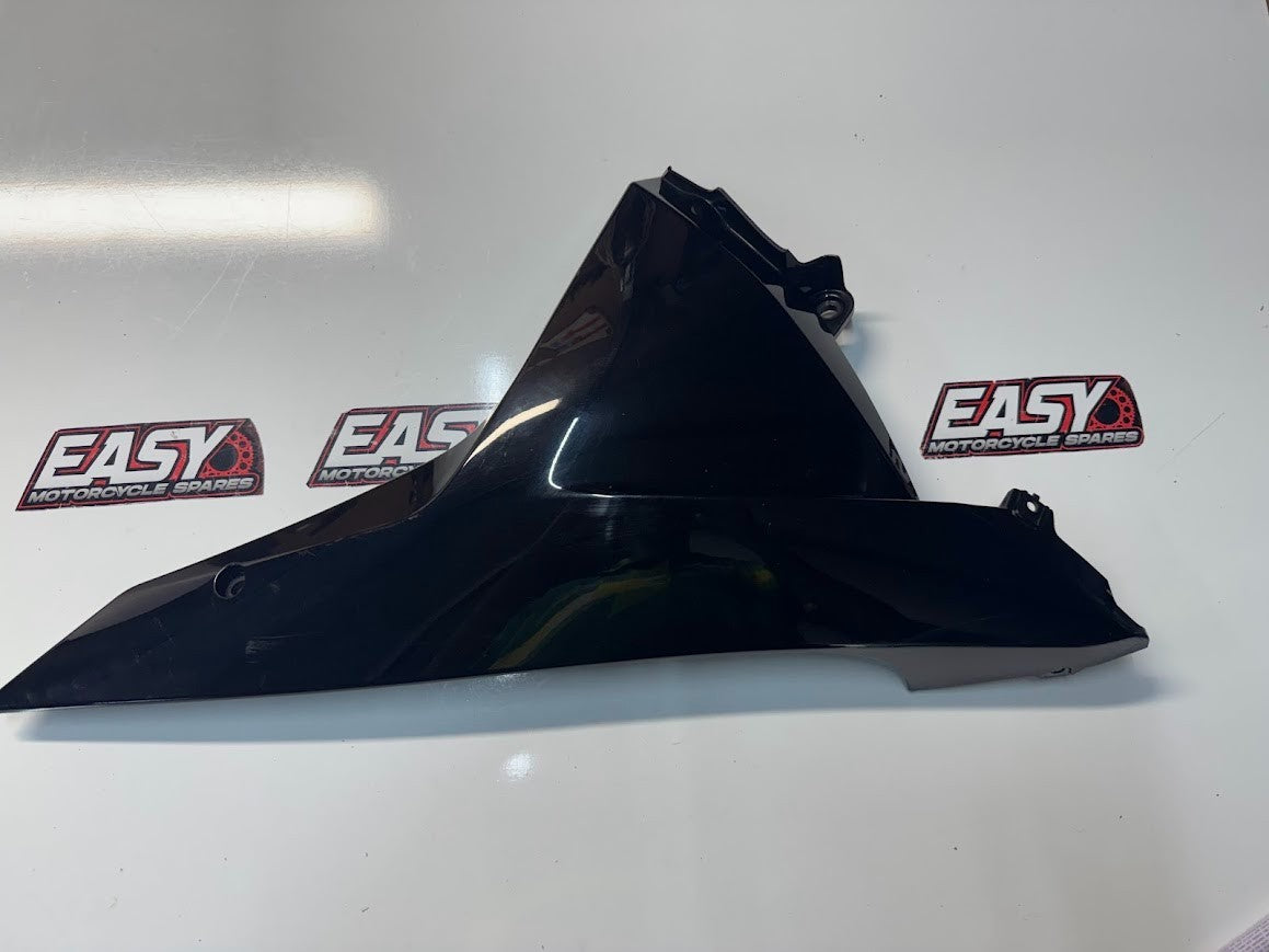Honda CBR 300R 2014-2016 Rh Lower Fairing Cowl OEM Genuine 64310-K33-D00ZC